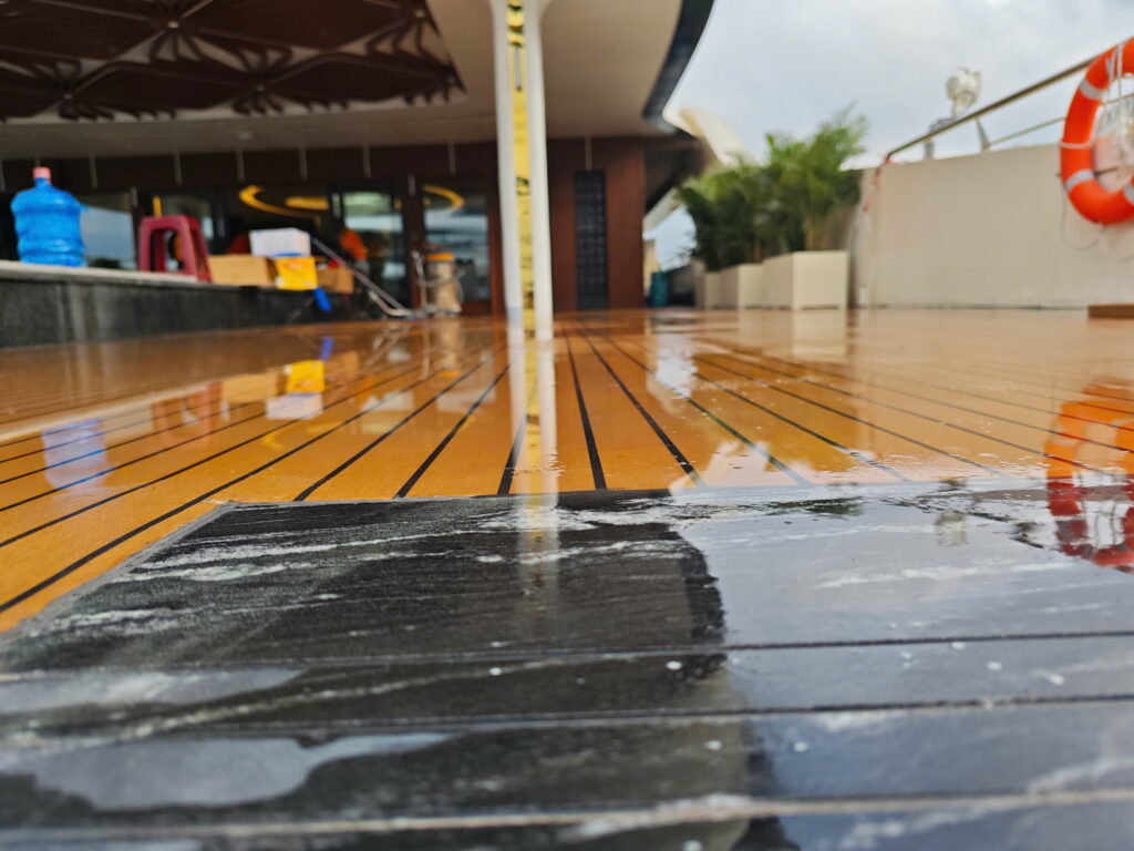 san tau calista yacht deck 14 DU THUYỀN 6 SAO CALISTA