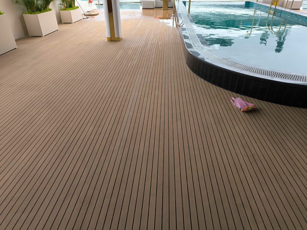 san tau calista yacht deck 9 DU THUYỀN 6 SAO CALISTA