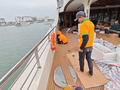 san-tau-calista-yacht-deck-6