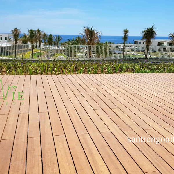 sàn gỗ tre tự nhiên alma resort